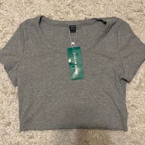 Shein large gray crop top tshirt